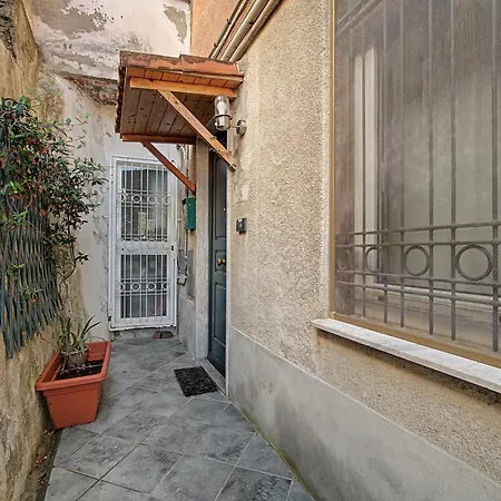 Apartament La Cicogna Blu *
